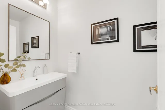 Additional image 17 of 94B Ellerslie Ave Unit 38