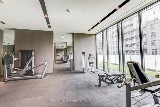 Additional image 34 of 25 Richmond St Unit 902