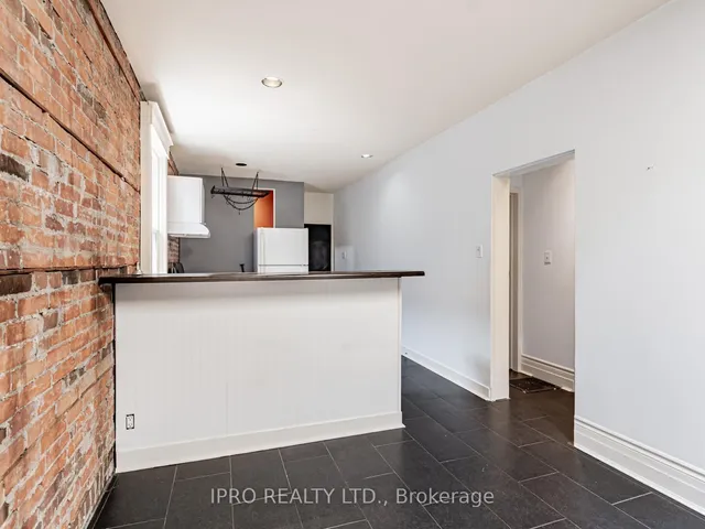 Additional image 10 of 244 King Edward Ave