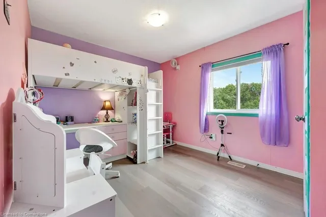 Additional image 29 of 477 Woodbine Ave