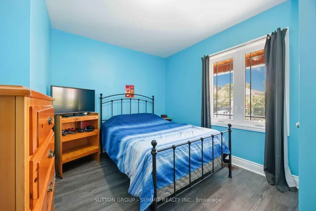 Additional image 12 of 405 GILBERT Ave