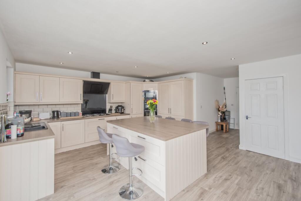 Additional image 8 of Leeds Road, Shipley, West Yorkshire, BD18