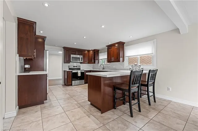 Additional image 14 of 154 Covington Cres