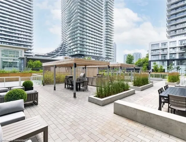 Additional image 19 of 65 Annie Craig Dr Unit 1006