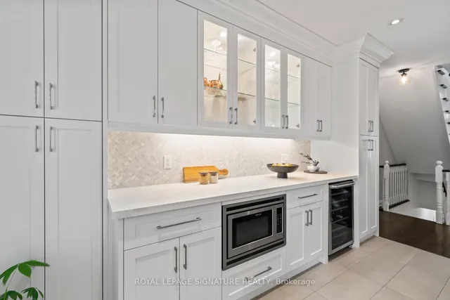 Additional image 14 of 174 Gowan Ave