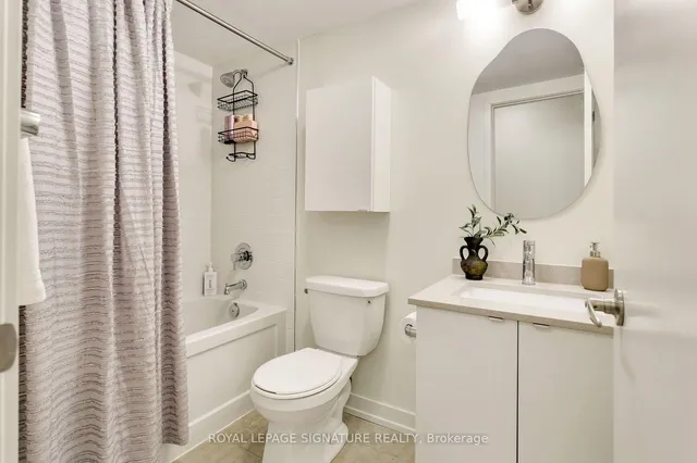 Additional image 29 of 31 Florence St Unit 12