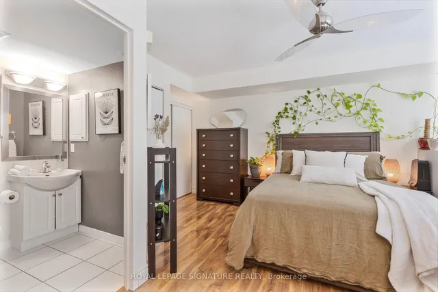 Additional image 14 of 46 Western Battery Rd Unit 812