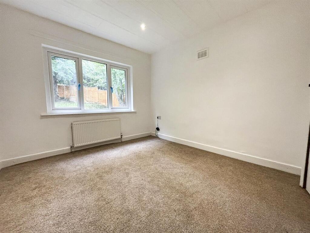 Additional image 9 of West Royd Drive, Shipley, BD18 1HN