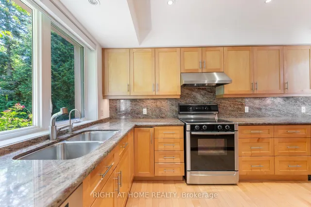 Additional image 12 of 49 Tottenham Rd