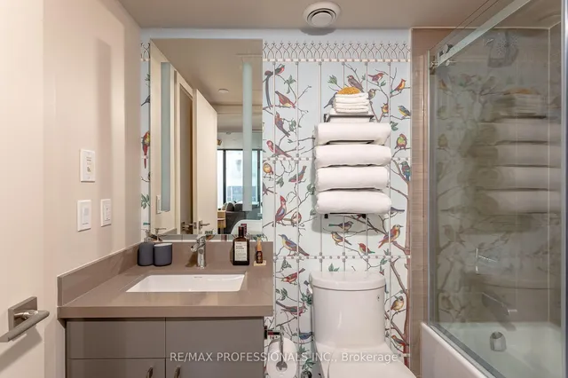 Additional image 18 of 188 Cumberland St Unit 2507 + Parking #59