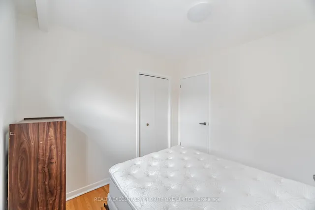 Additional image 21 of 30 Bartel Dr