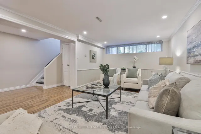 Additional image 21 of 45 Doonaree Dr