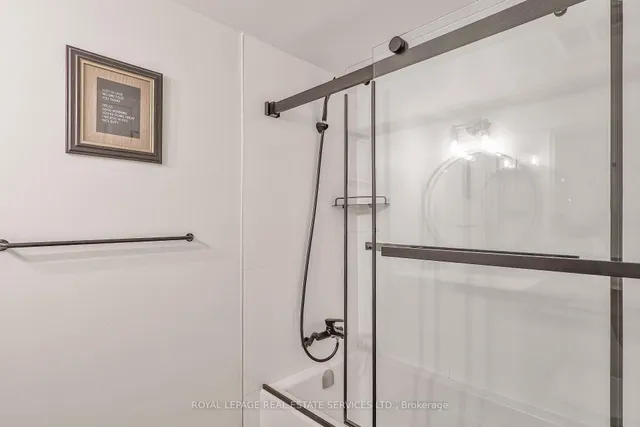 Additional image 19 of 2267 Lakeshore Blvd Unit 216