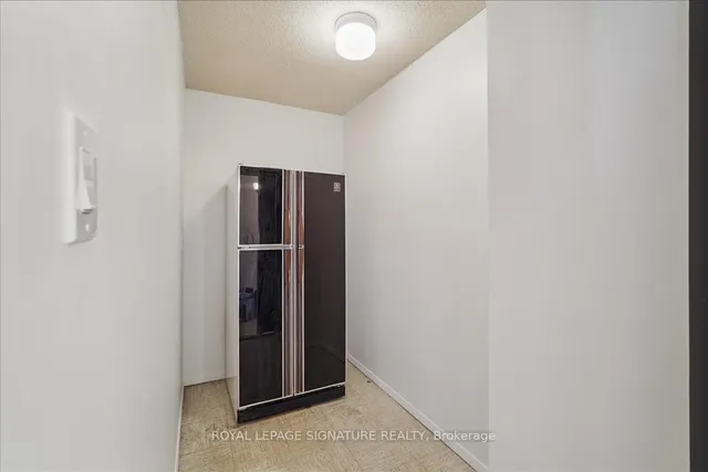 Additional image 34 of 55 Skymark Dr Unit 2404