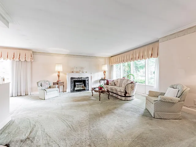 Additional image 16 of 200 Cortleigh Blvd