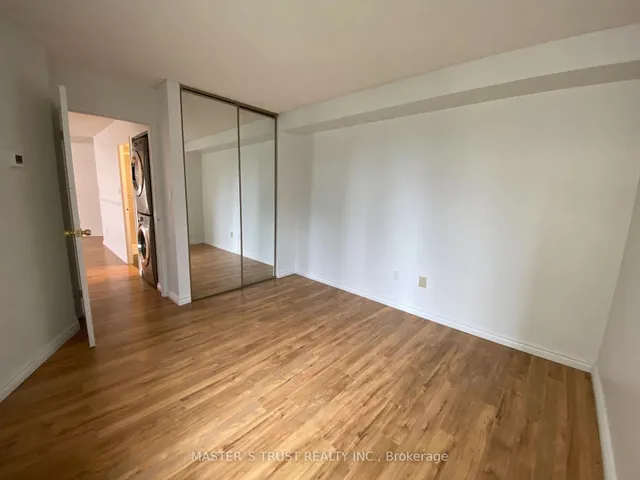 Additional image 10 of 270 Queens Quay Unit 706