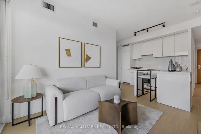 Additional image 7 of 7 Grenville St Unit 5512