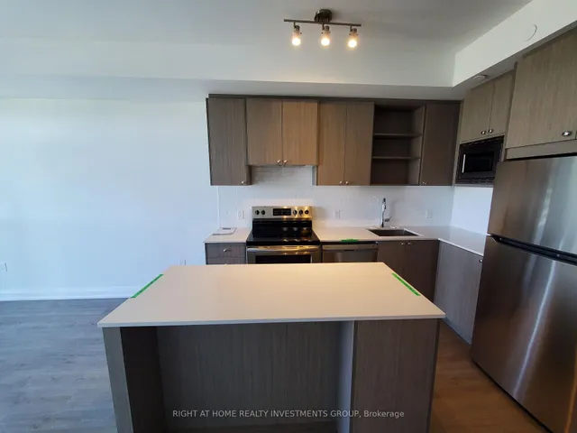 Additional image 4 of 60 George Butchart Dr Unit 506