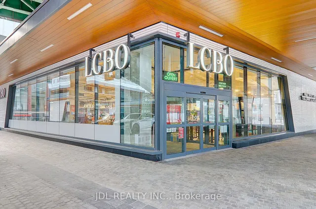 Additional image 38 of 19 Bathurst St Unit 3709