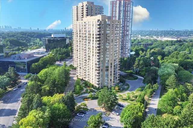 Additional image 6 of 1 Concorde Pl Unit 405