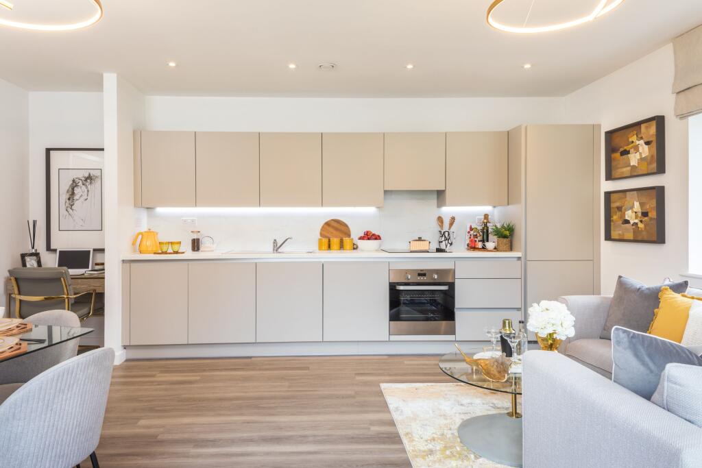 Additional image 11 of Whitechapel Road, 
Cleckheaton, 
West Yorkshire, 
BD19 6HS