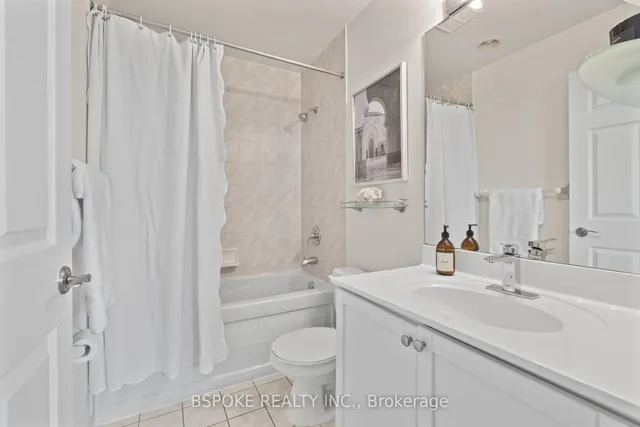 Additional image 17 of 18 Mondeo Dr Unit PH27