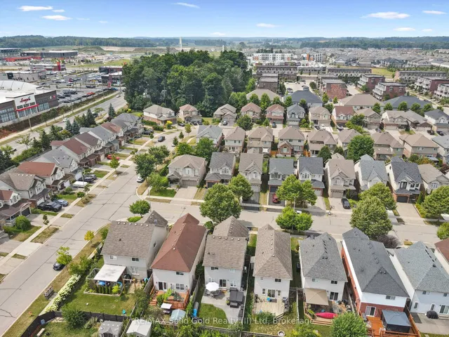 Additional image 40 of 12 Frankfurt St