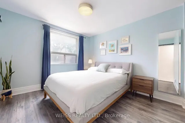 Additional image 16 of 758 Richmond St