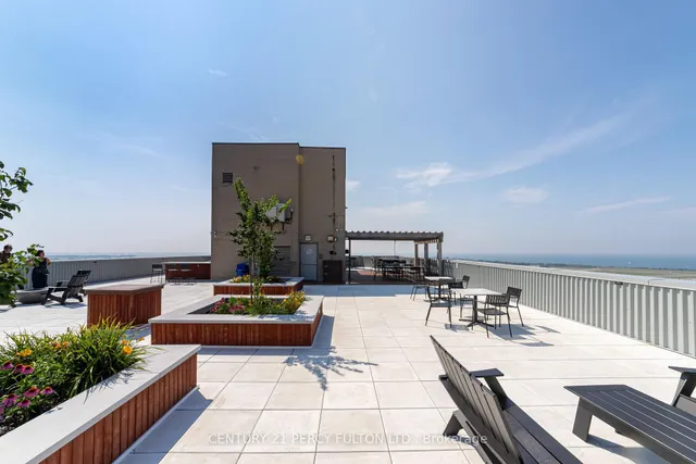 Additional image 39 of 270 Queens Quay Unit 1407