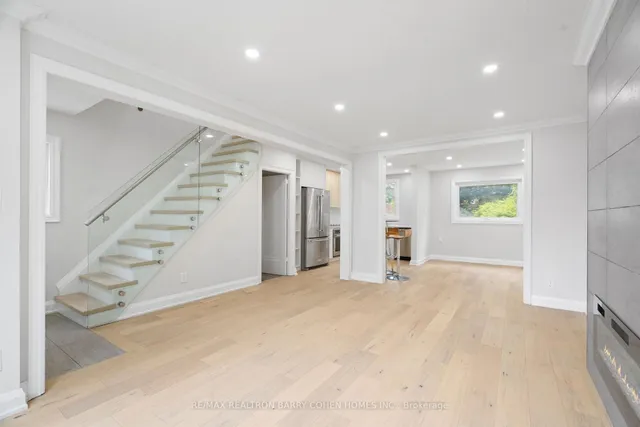 Additional image 12 of 918 Eglinton Ave