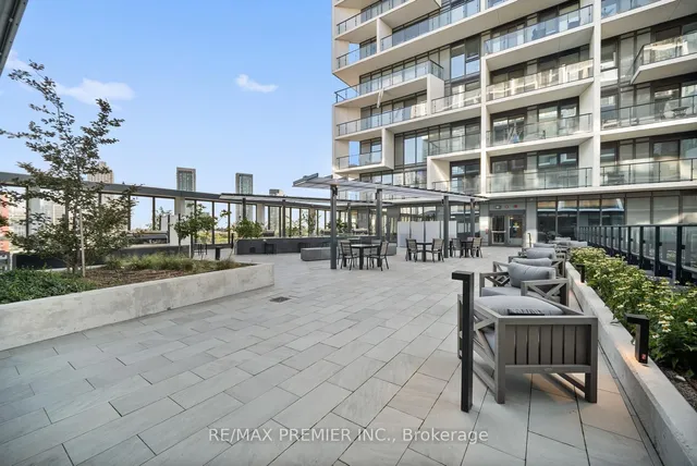 Additional image 20 of 9 Tecumseth St Unit 408