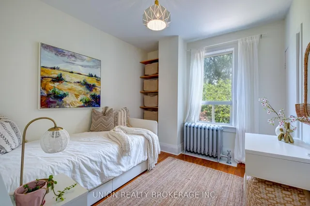 Additional image 18 of 69 King Edward Ave