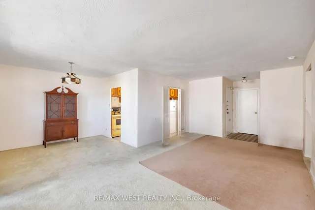 Additional image 12 of 825 Kennedy Rd Unit 303