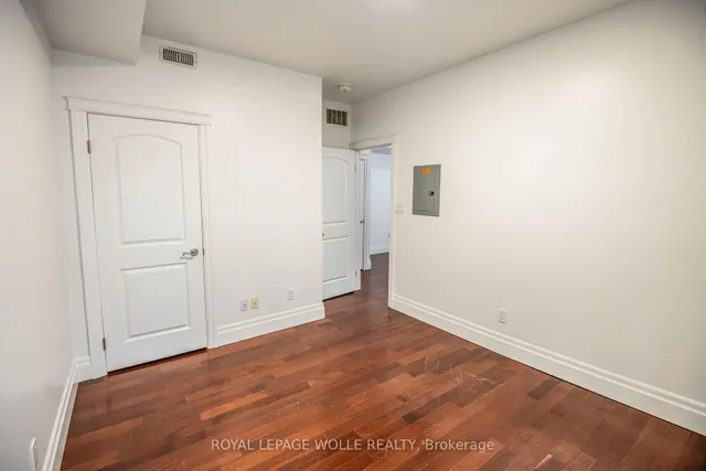 Additional image 14 of 555 King St Unit 109