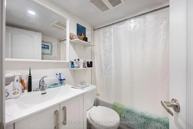 Additional image 31 of 5 Rosethorn Ave