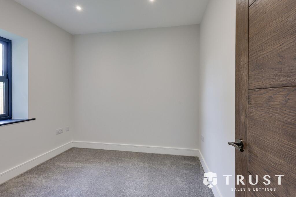 Additional image 25 of West Lane, Gomersal, BD19