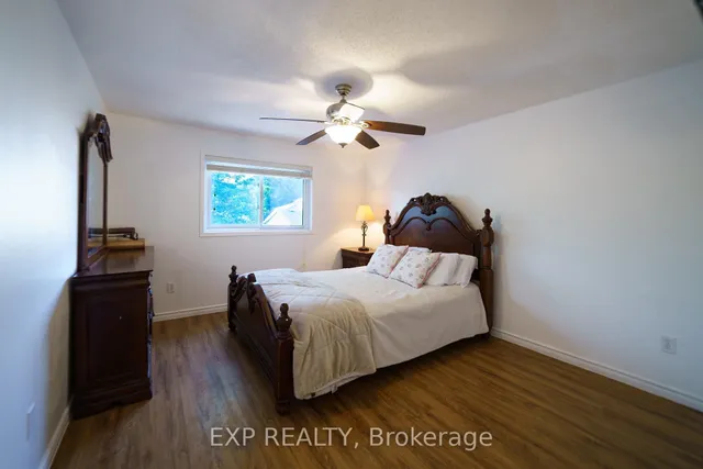 Additional image 14 of 430 Bankside Cres