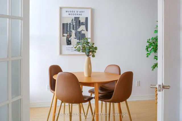 Additional image 11 of 65 Scadding Ave Unit 924