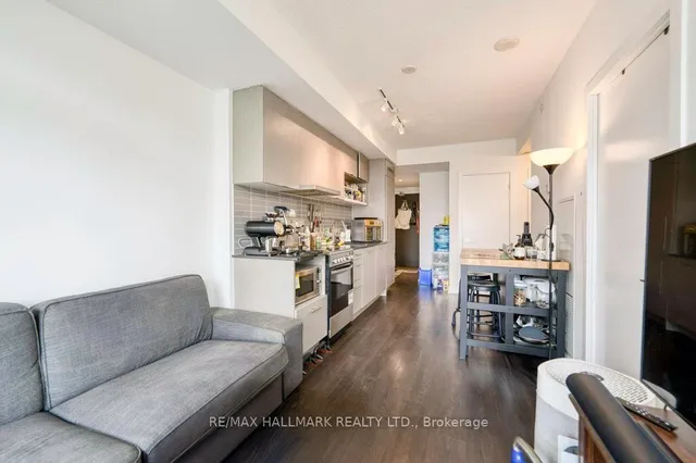 Additional image 7 of 365 Church St Unit 1201