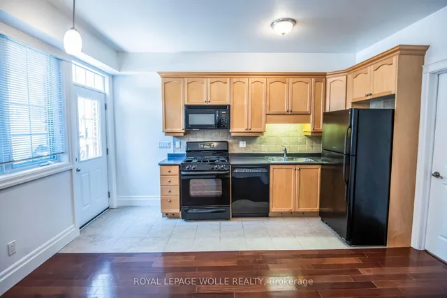 Additional image 8 of 555 King St Unit 109