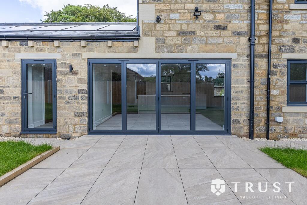 Additional image 57 of West Lane, Gomersal, BD19