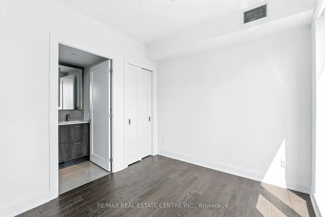 Additional image 17 of 470 Front St Unit 2013