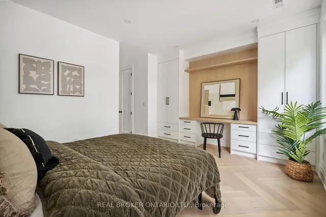 Additional image 22 of 98 Hogarth Ave