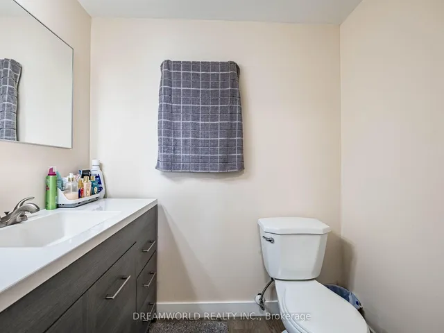 Additional image 35 of 75 Emmett Ave Unit 2104