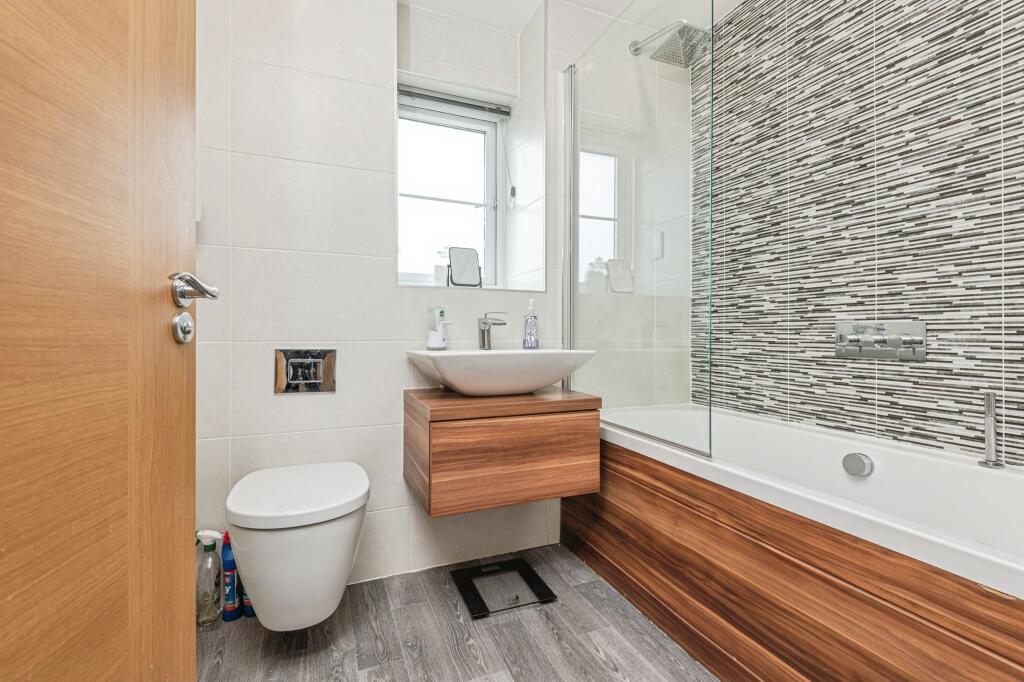 Additional image 13 of Spinners Avenue, Cleckheaton, BD19