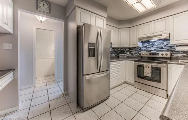 Additional image 20 of 85 Candle Cres