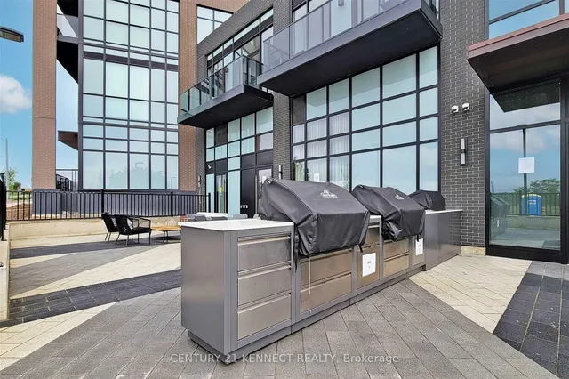 Additional image 47 of 60 George Butchart Dr Unit TH2