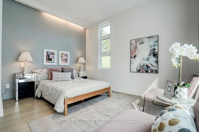 Additional image 33 of 46 Broadleaf Rd