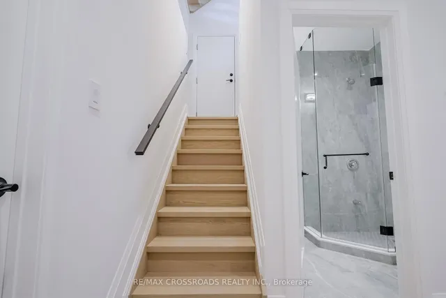 Additional image 34 of 108 Park St
