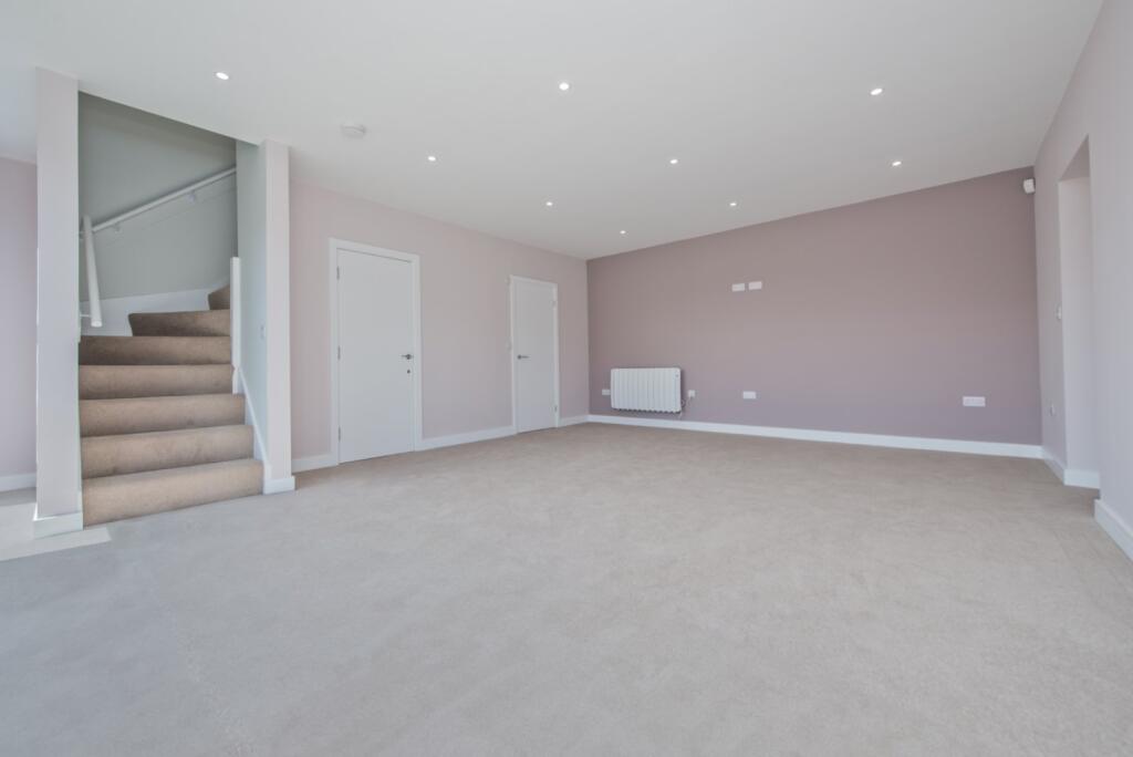 Additional image 23 of Latham Lane, Gomersal, Cleckheaton, West Yorkshire, BD19